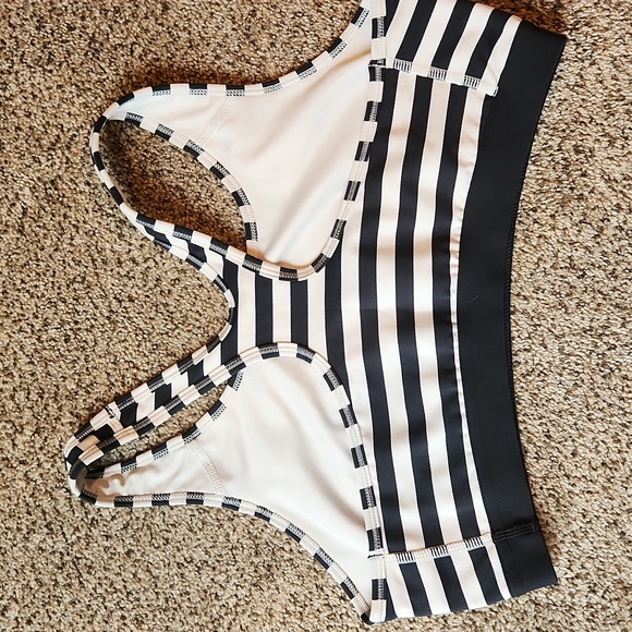 Nike | Black White Stripped Sports Bra w/ Pink Swoosh & Racerback - Picture 5 of 8